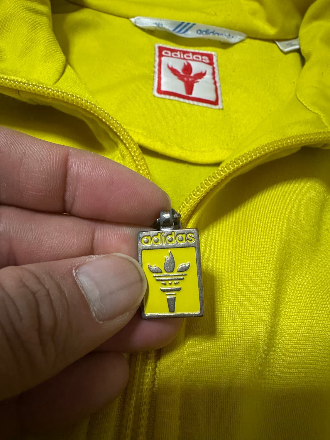 아디다스 브라질 트랙탑 옐로우 판매 상품이미지3