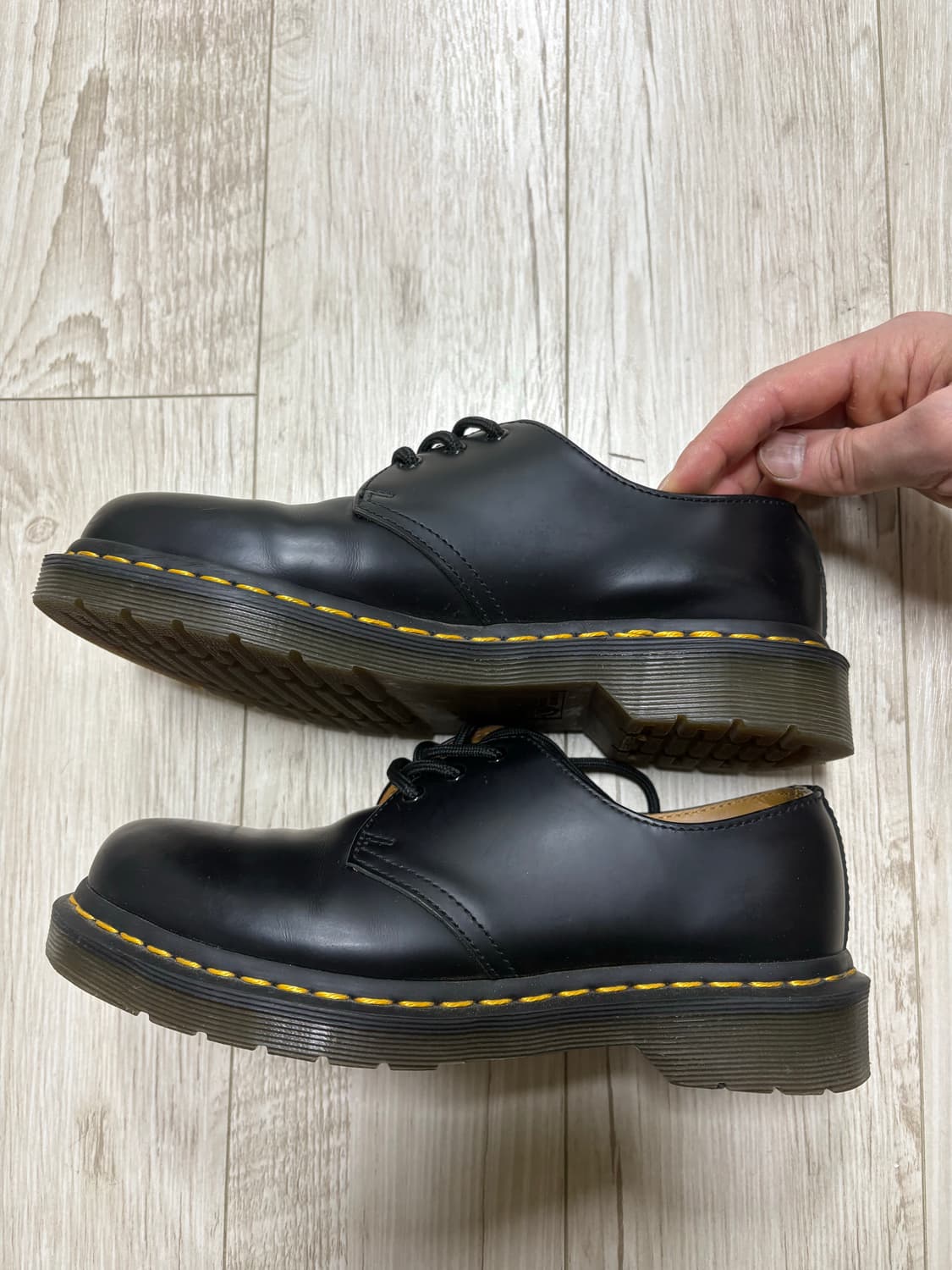 닥터마틴 1461 3홀 스무스 230 상품이미지2