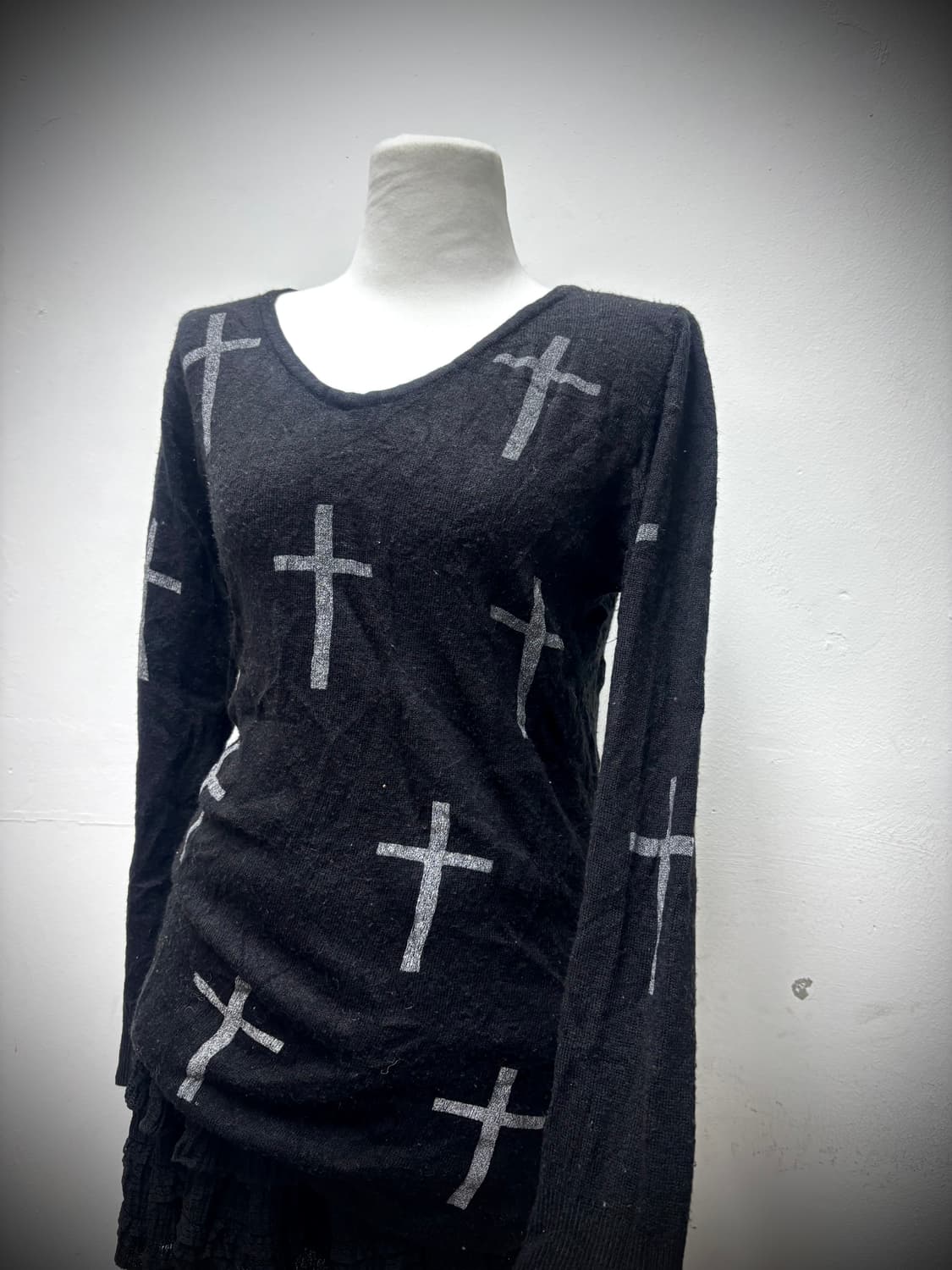[00’s] Cross Print Black Sleeve 상품이미지3