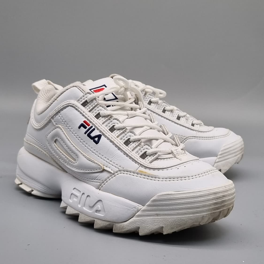 휠라 디스럽터2 여성운동화235  상품이미지1