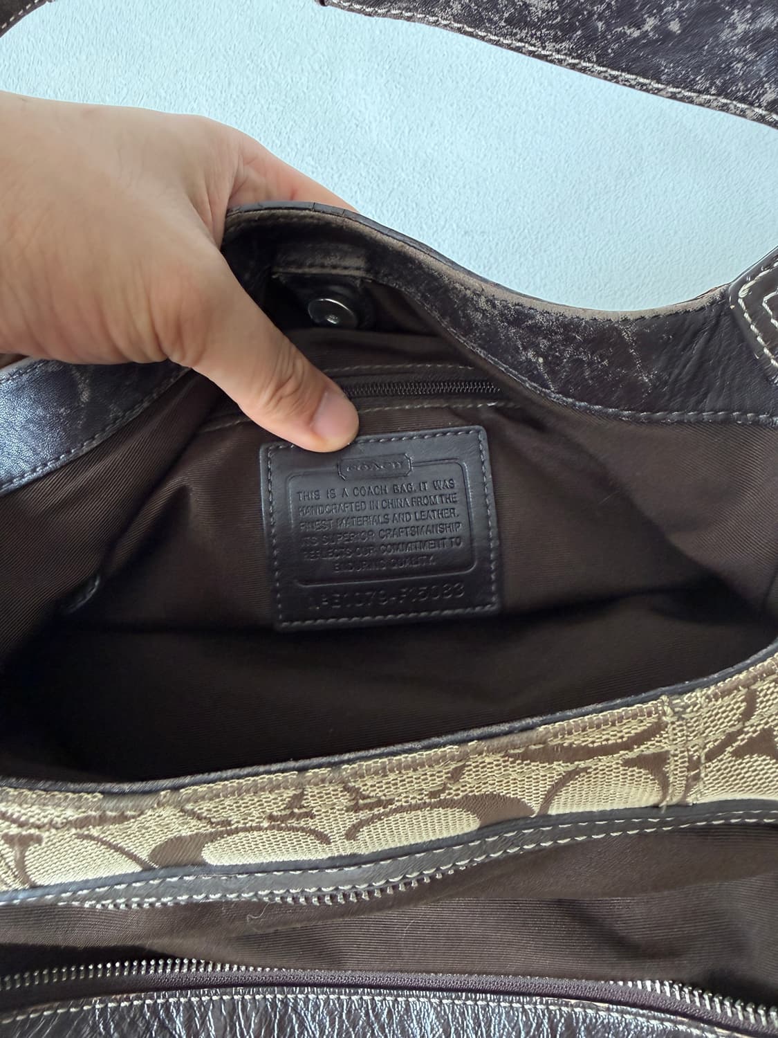 코치(COACH) 모노그램 숄더백 상품이미지8