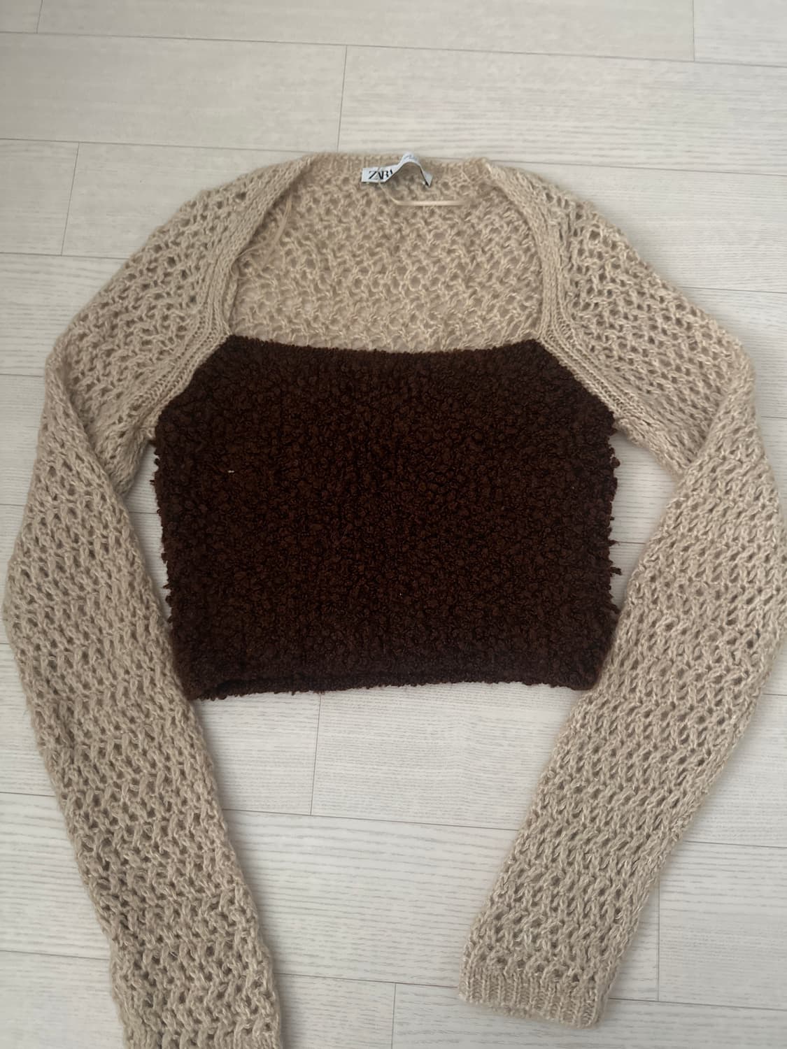 자라 크롭 니트 상품이미지1