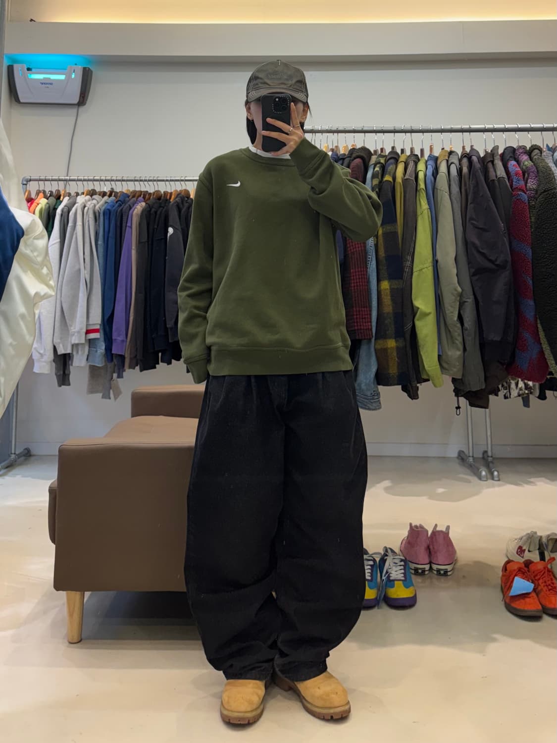 나이키 솔로 스우시 베이직 맨투맨 상품이미지4