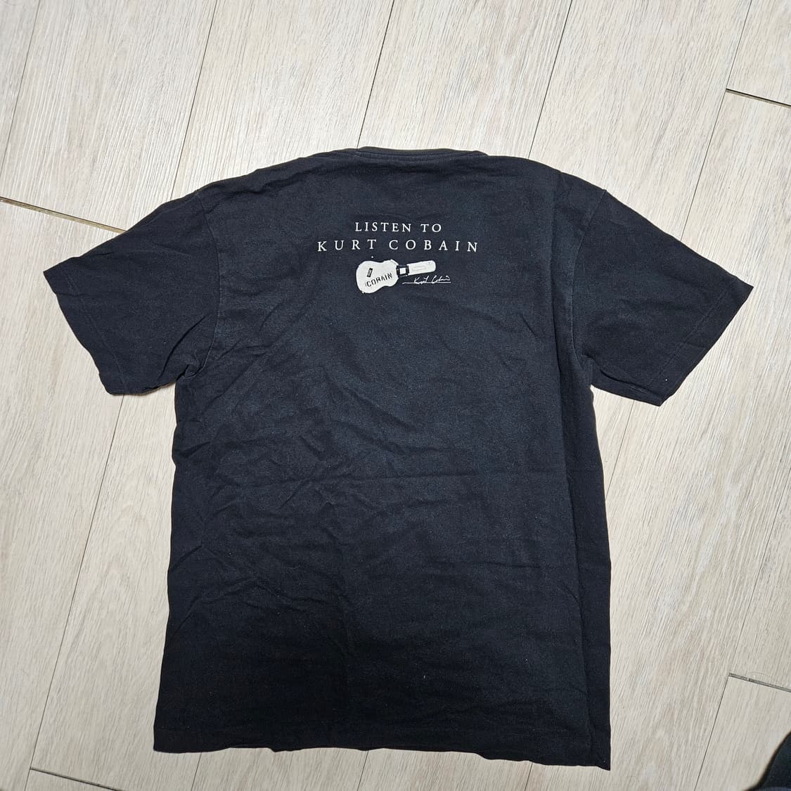 NIGO 디렉팅 유니클로 커트 코베인 티셔츠 상품이미지3