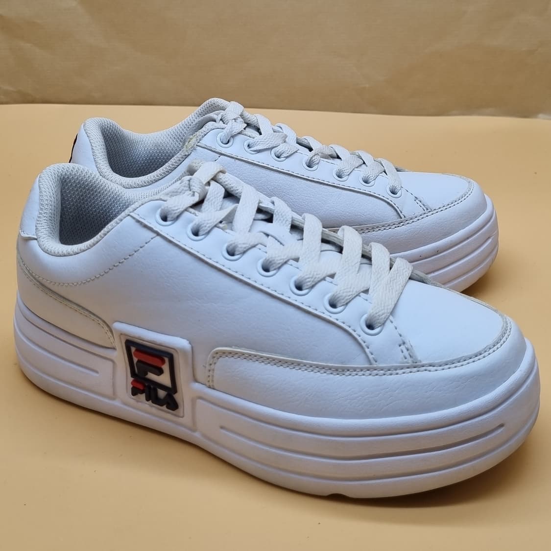 휠라 펑키테니스1998 여성스니커즈230 상품이미지1