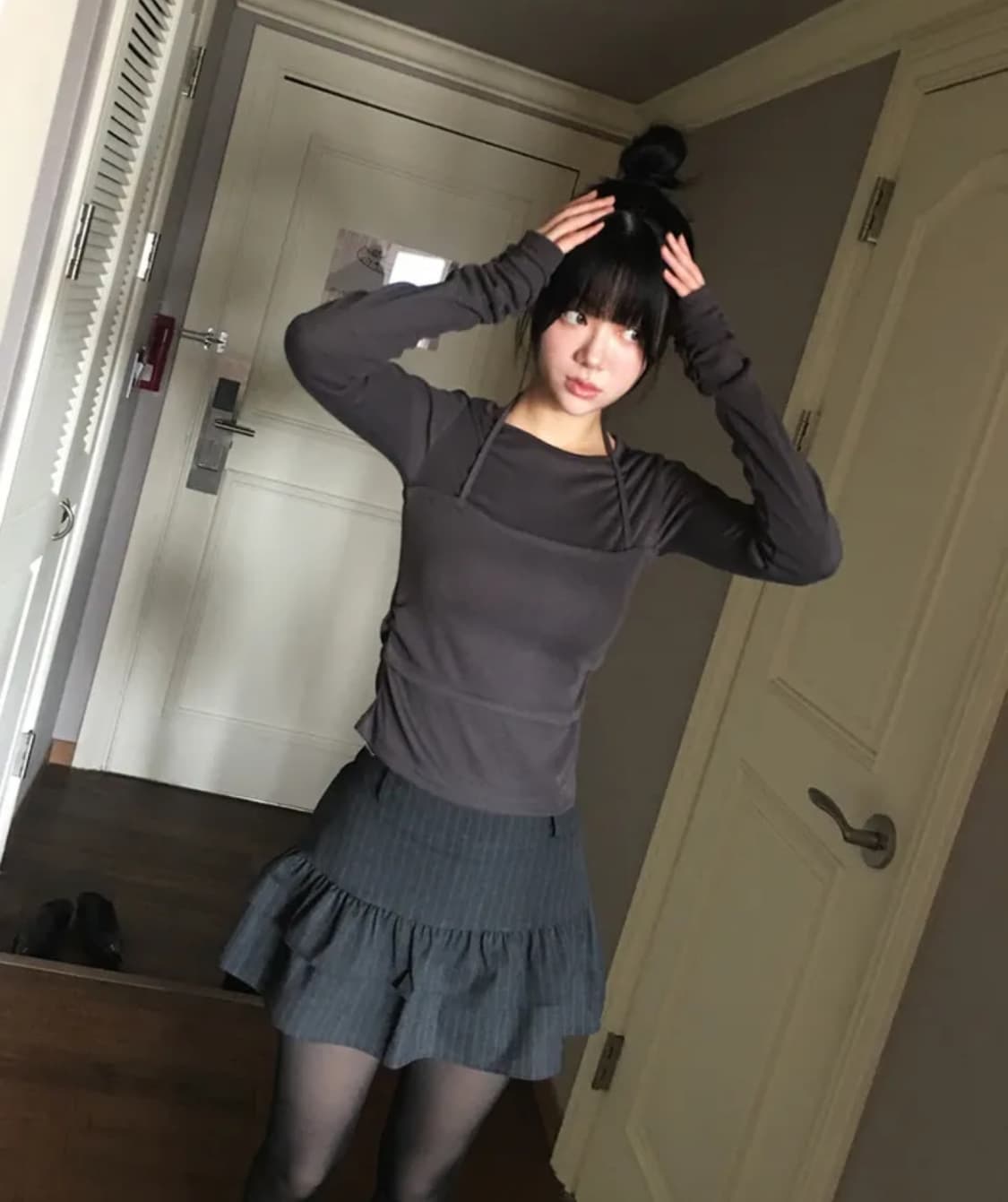 노비야카 셔링 레이어드 롱슬리브 티셔츠  상품이미지2