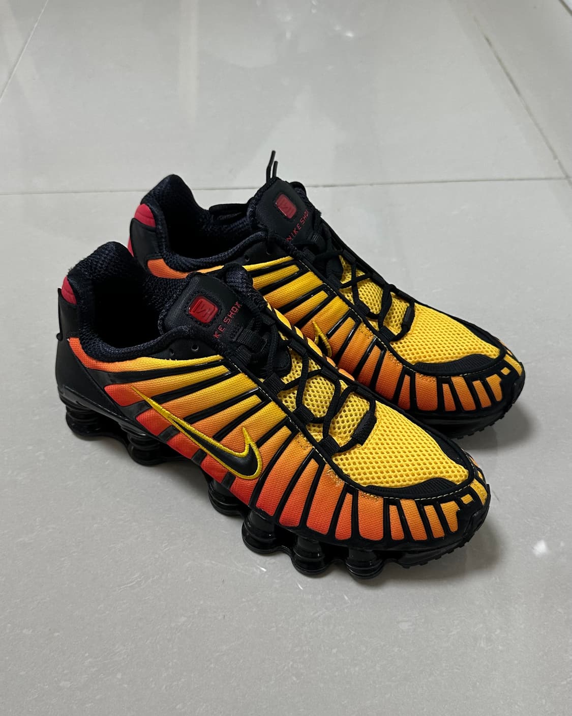 [270] 나이키 샥스 TL 선라이즈 상품이미지1