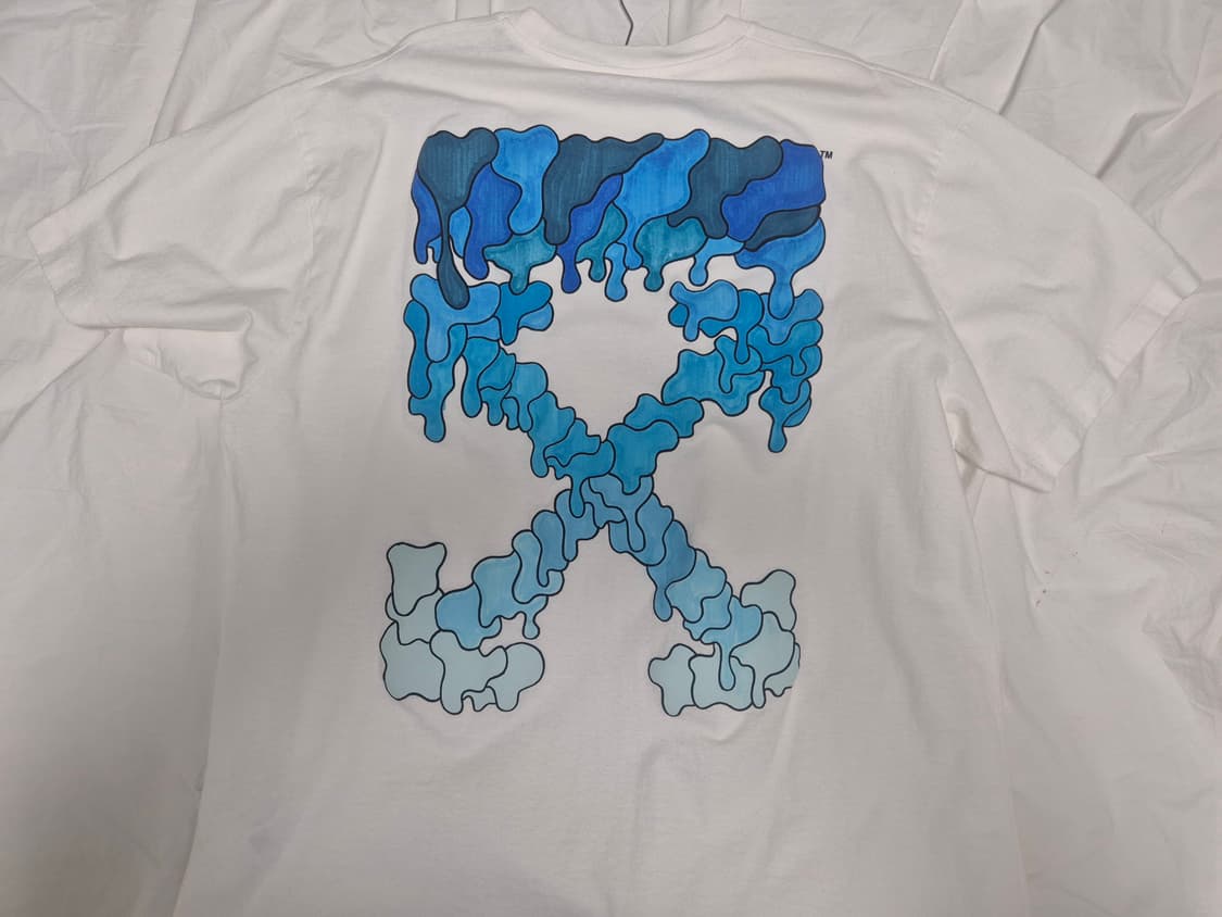 오프화이트 반팔 화이트 M 상품이미지1