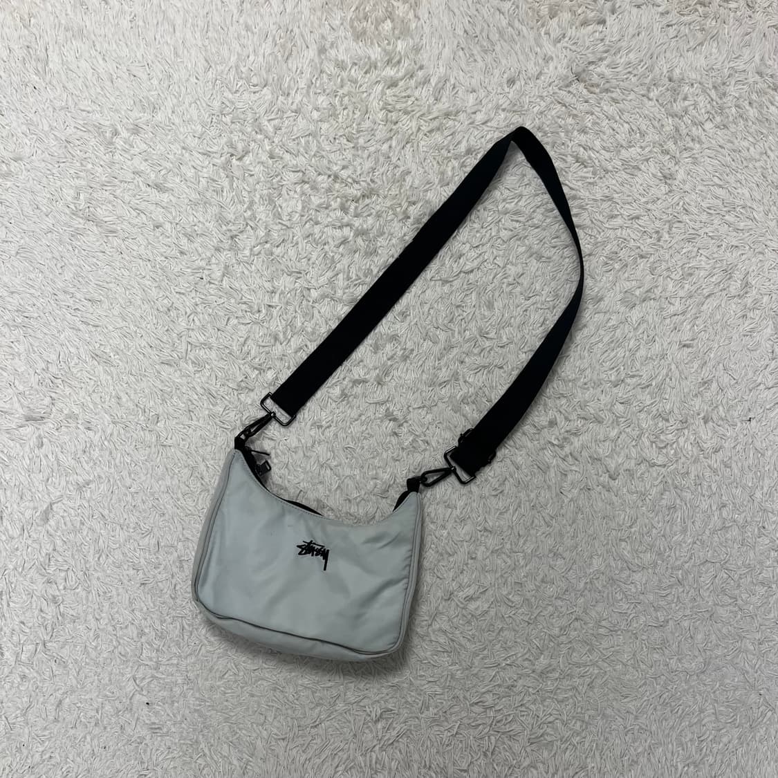 Stussy stock hobo bag (사용감)  상품이미지4
