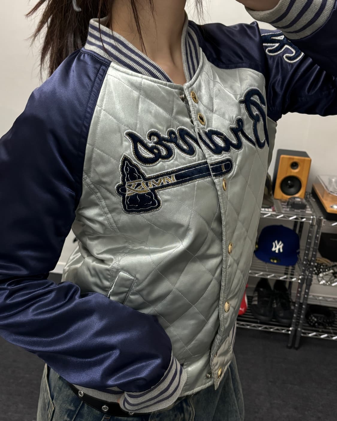 MLB 00s 사틴 다이아몬드 퀼팅 스타디움 자켓 상품이미지2