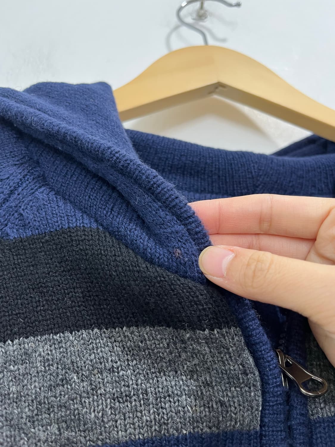 Drug store’s 양면 돼지 로고 자수 니트 후드집업 상품이미지7