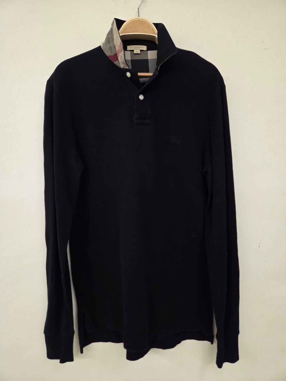 버버리 브릿 남성 카라 긴팔티 상품이미지1