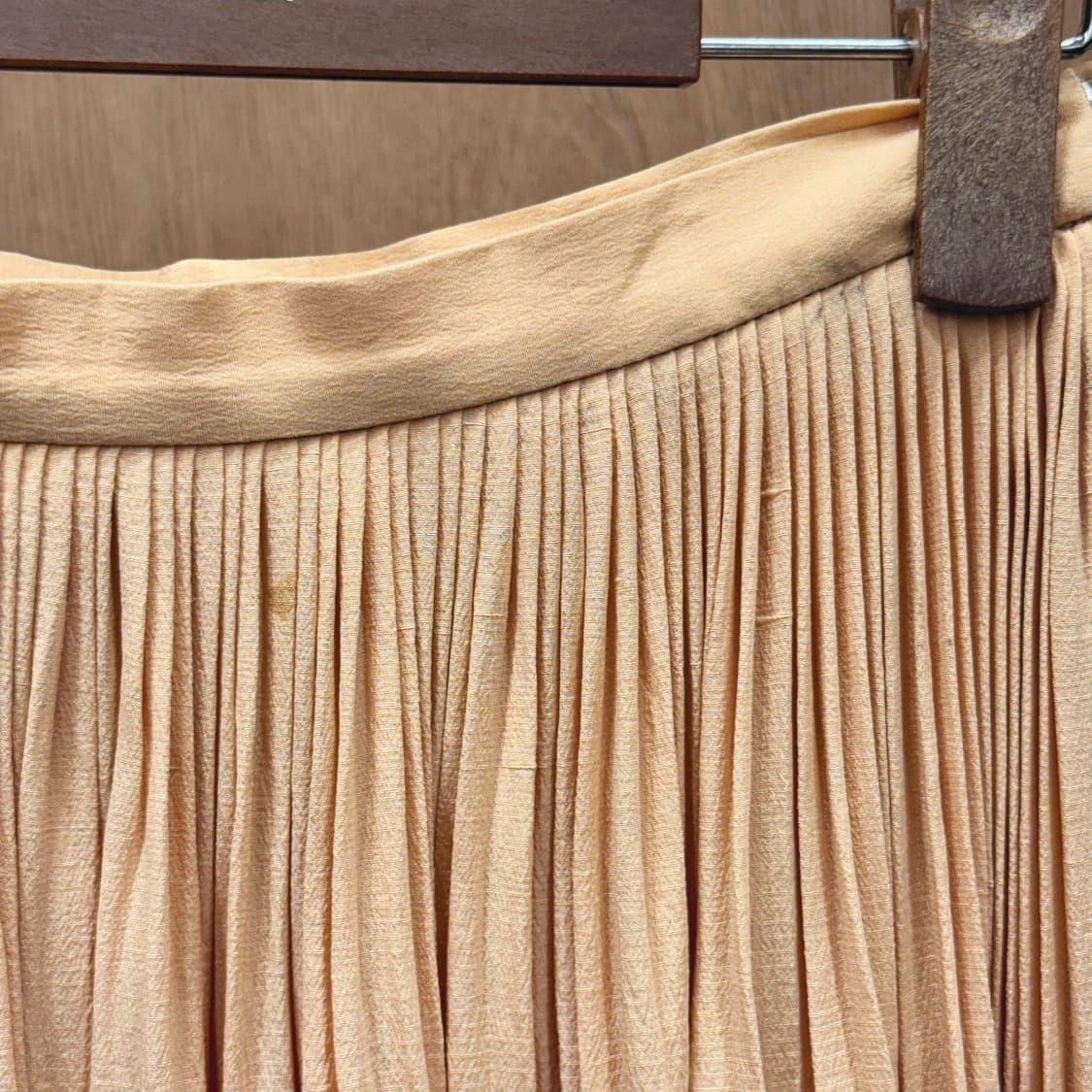 발렌티노 가라바니 플리츠 롱 스커트 터치 주름 디테일 핑크베이지 상품이미지8