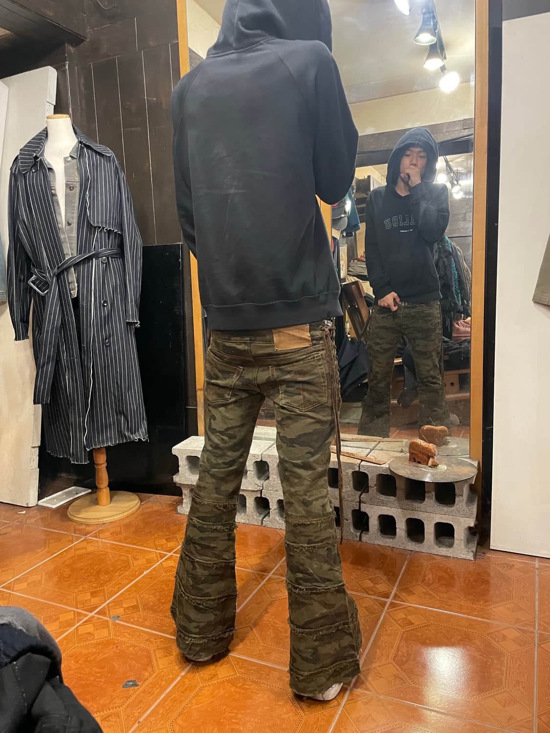 Lgb 카모 플레어팬츠 상품이미지9