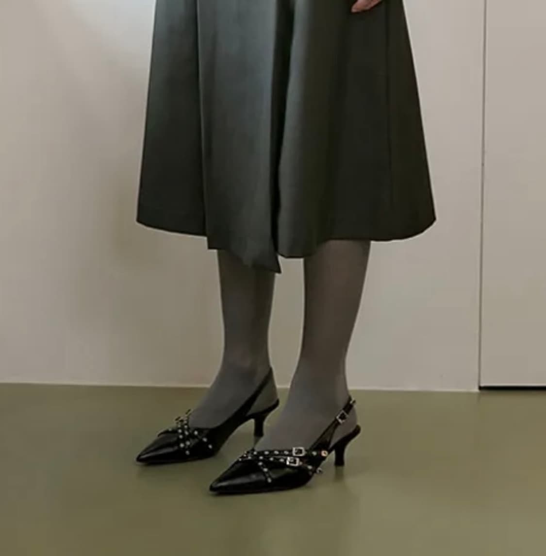 기호 BELTED SLINGBACK / BLACK 250(38) 상품이미지3