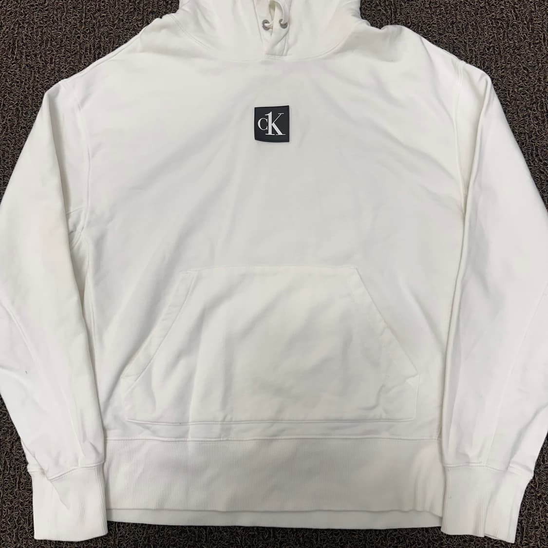 캘빈클라인 CK 로고 후드티 화이트 XL 상품이미지3