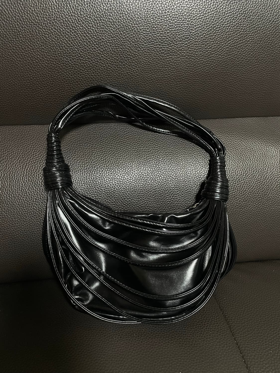 빈티지 레더 숄더백 상품이미지1