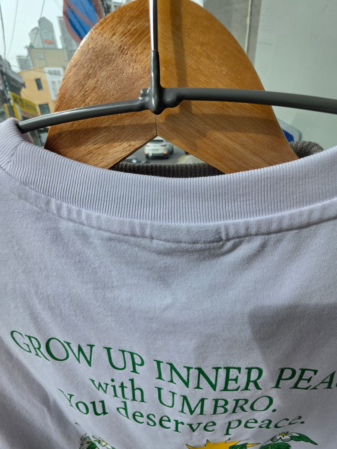 엄브로 이너피스 스토리 반팔 티셔츠 화이트-90 상품이미지9