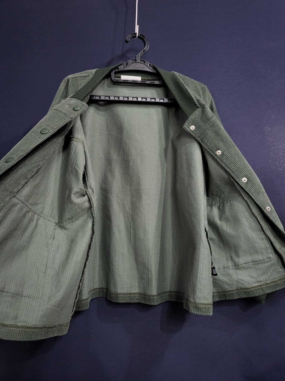 코듀로이 드롭솔더 오버핏 자켓 상품이미지4