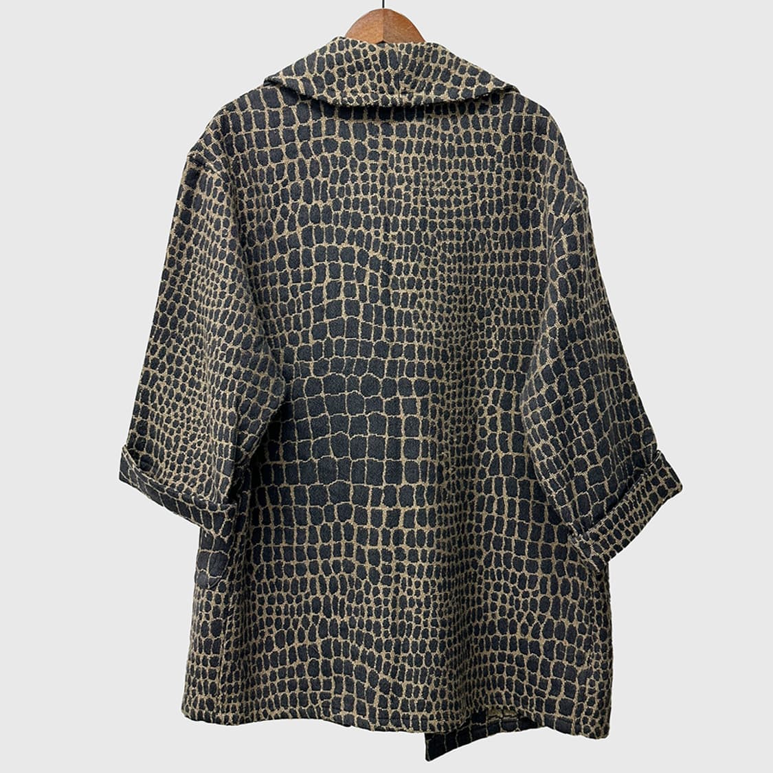 발렌티노 라나 울 100% 엘리게이터 크로커다일 패턴 오픈형 코트 상품이미지4