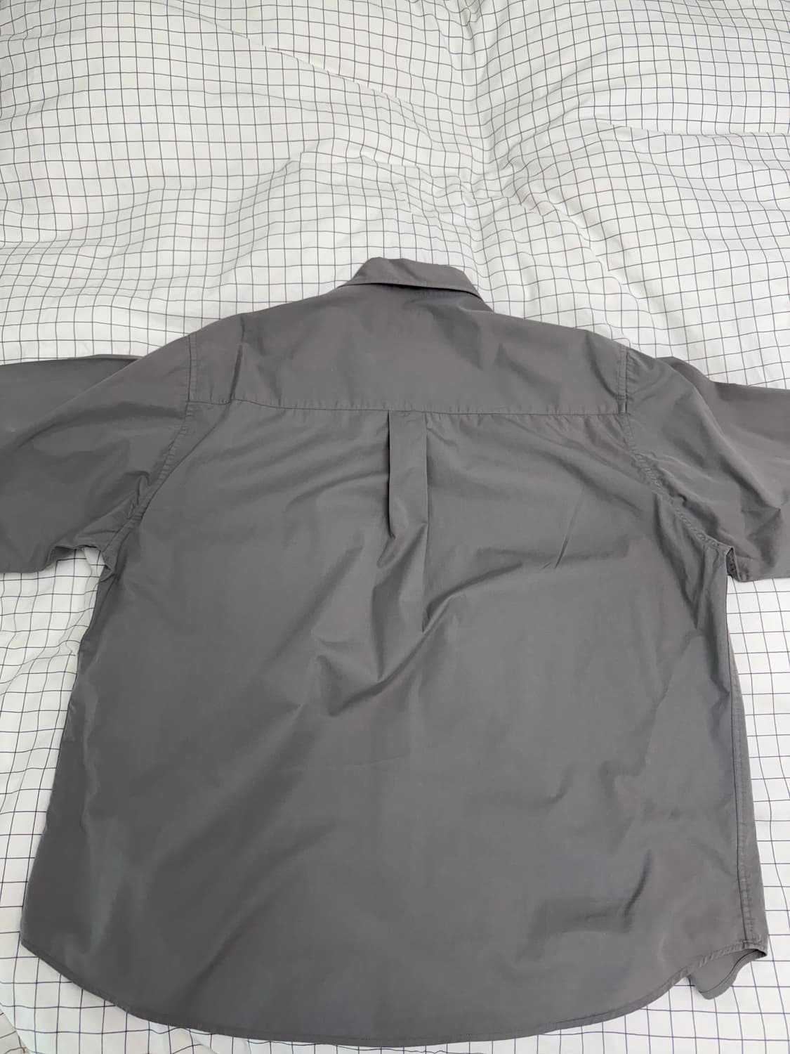 어나더 오피스 셔츠 concrete 1사이즈 상품이미지3