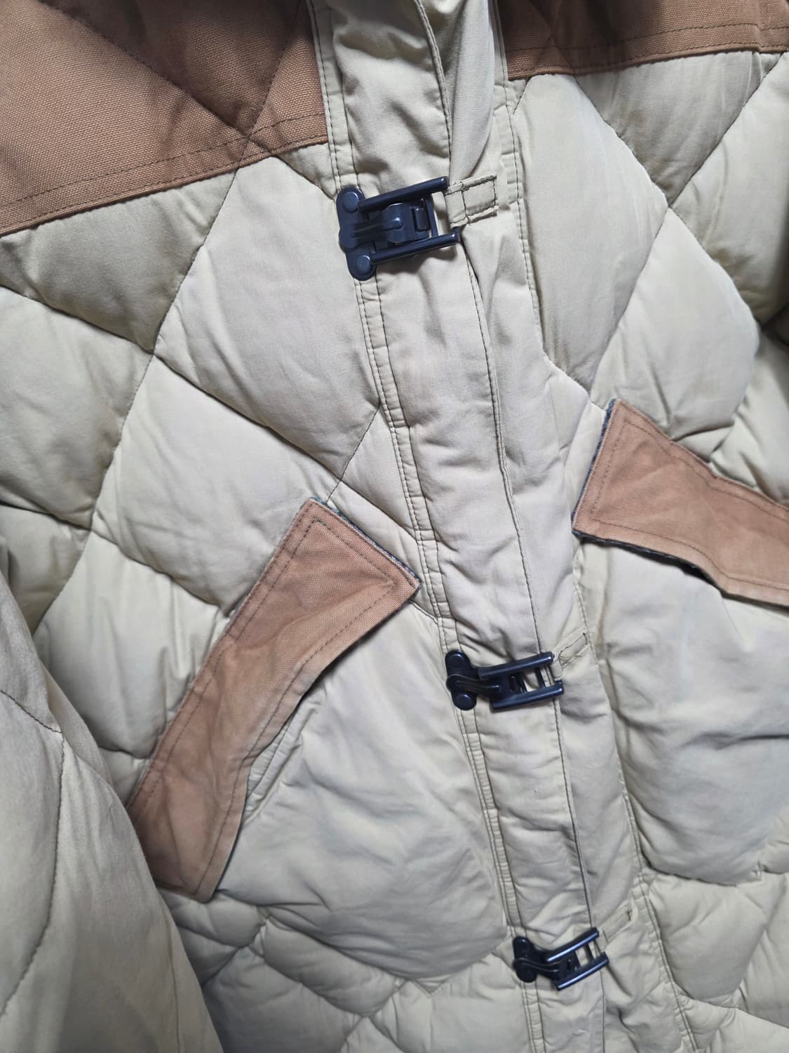 나이젤카본 x 에디바우어 다운 패딩 50 상품이미지4