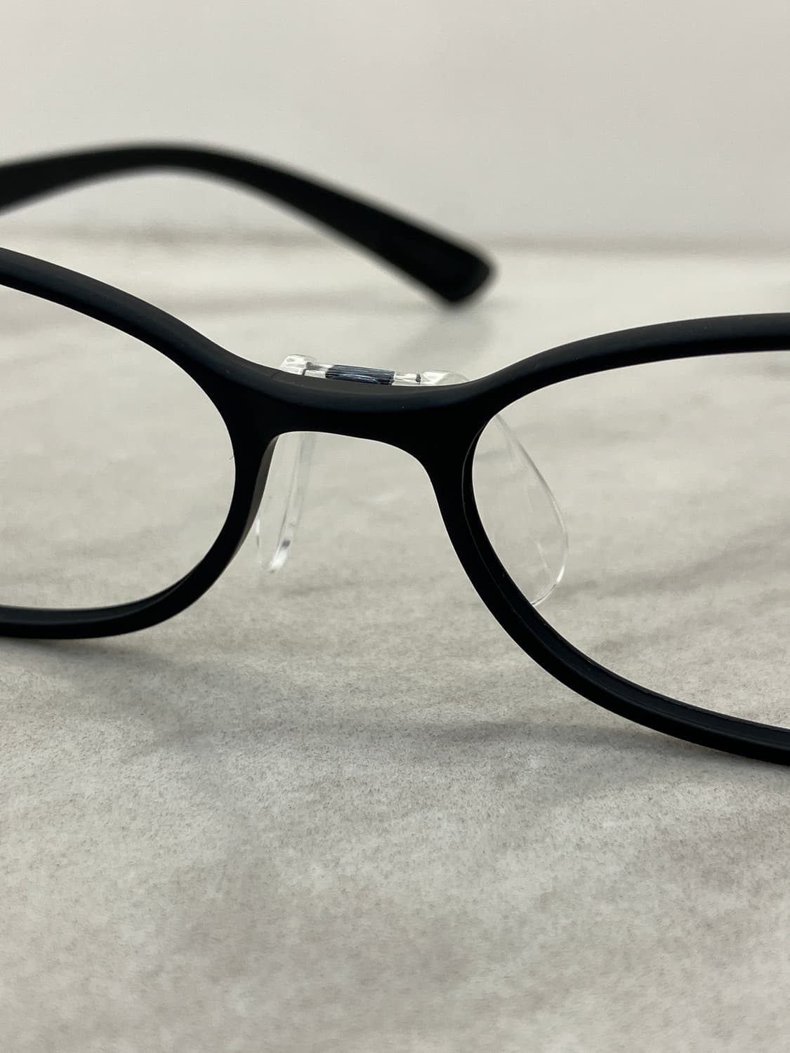 B81 CLOD 경량 블랙 오벌 슬림 뿔테 안경351 상품이미지5
