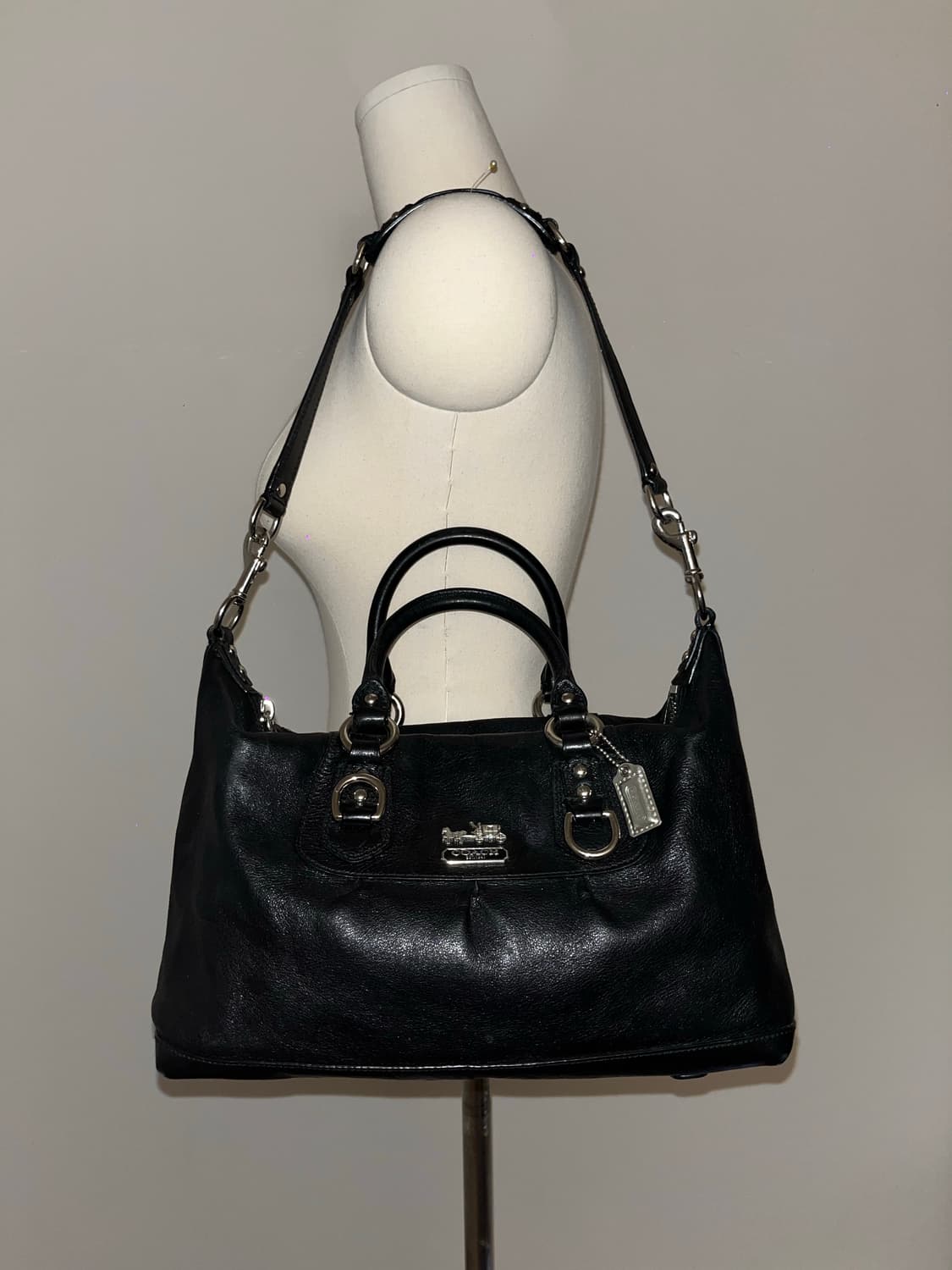 🎉BLACK FRIDAY🎉 Coach allblack bag 상품이미지1