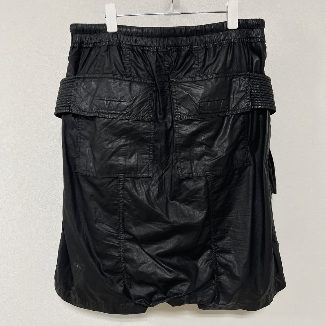 릭오웬스 15SS 다크쉐도우 왁스 코팅 태권도 카고 쇼츠 블랙 상품이미지2