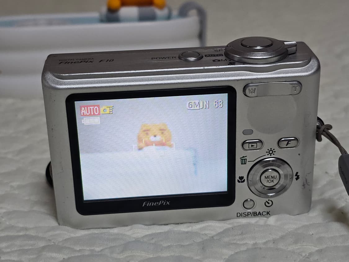 후지필름 FinePix F10 디지털카메라(XD카드256MB) 상품이미지8