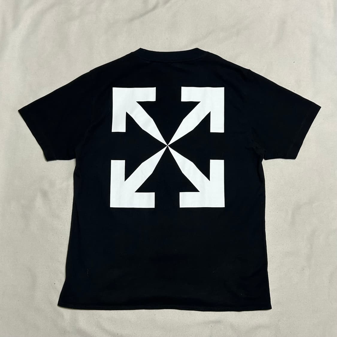 XL 오프화이트 모나리자 프린팅 반팔티 상품이미지3