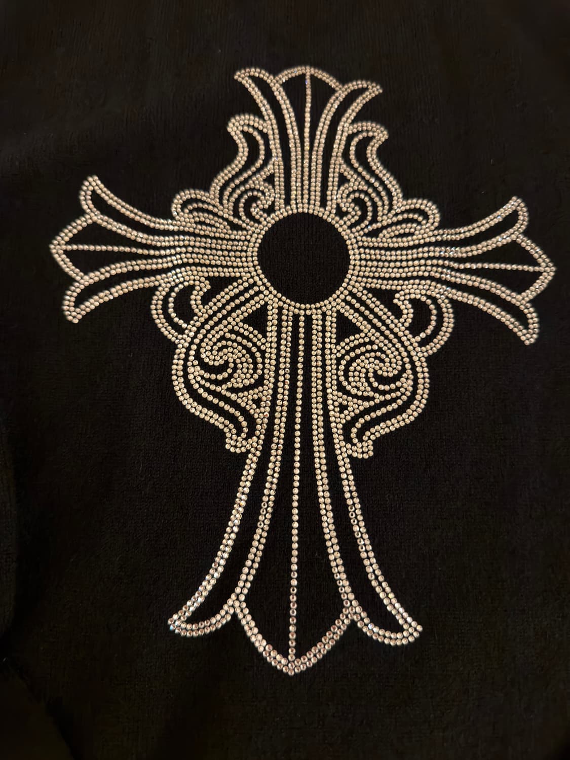 크롬하츠 캐시미어 크로스 비즈 자수 브이넥 니트 상품이미지3