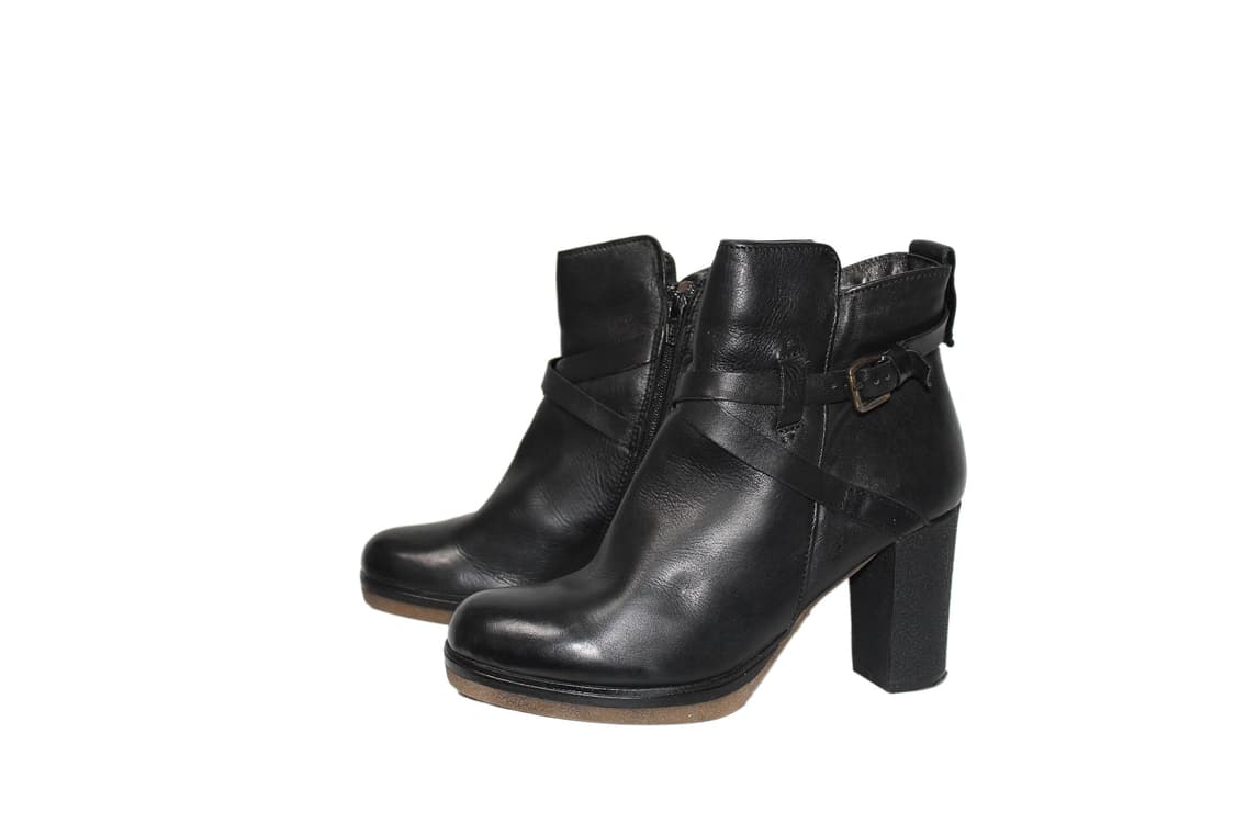 MANAS 마나스디자인 레더 앵클 부츠 상품이미지1