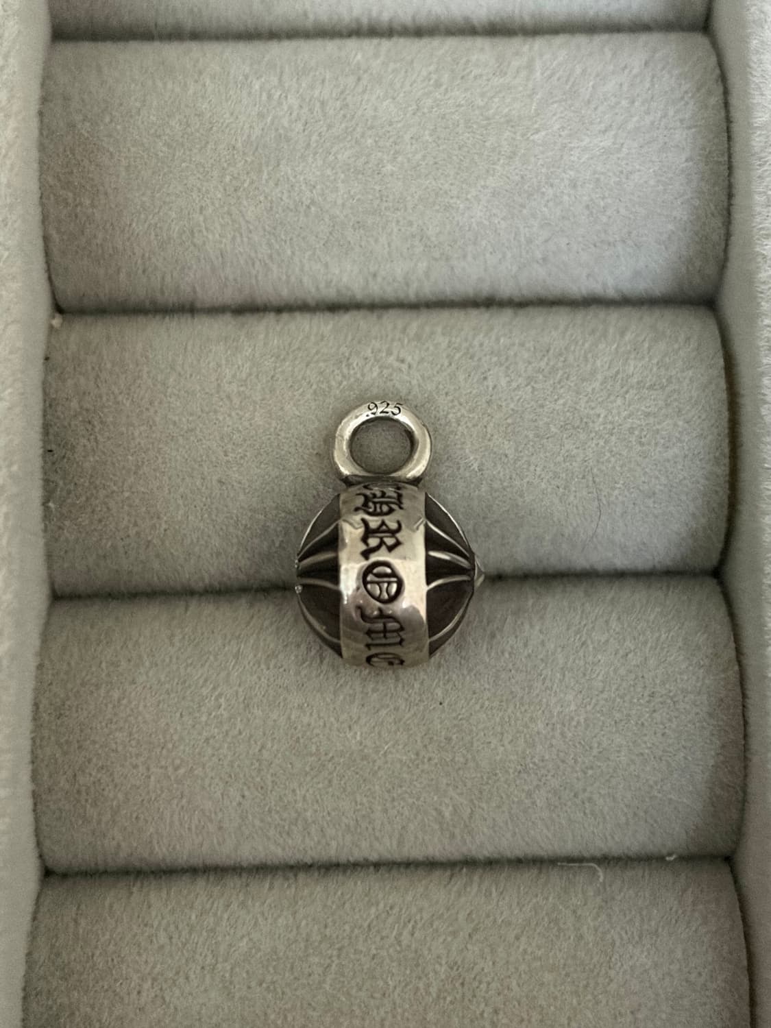 크롬하츠 밴디드 플러스 비즈볼 펜던트 다이아 상품이미지4