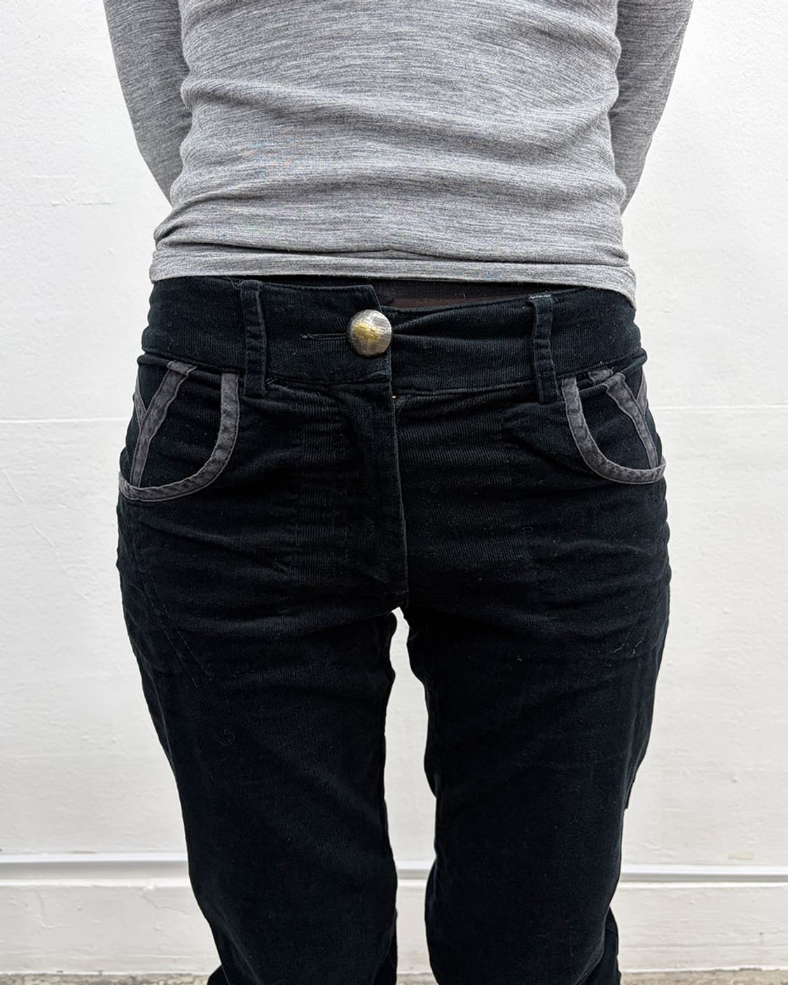 알레산드로 드 베네드띠 파이핑 디테일 코듀로이 팬츠 상품이미지5