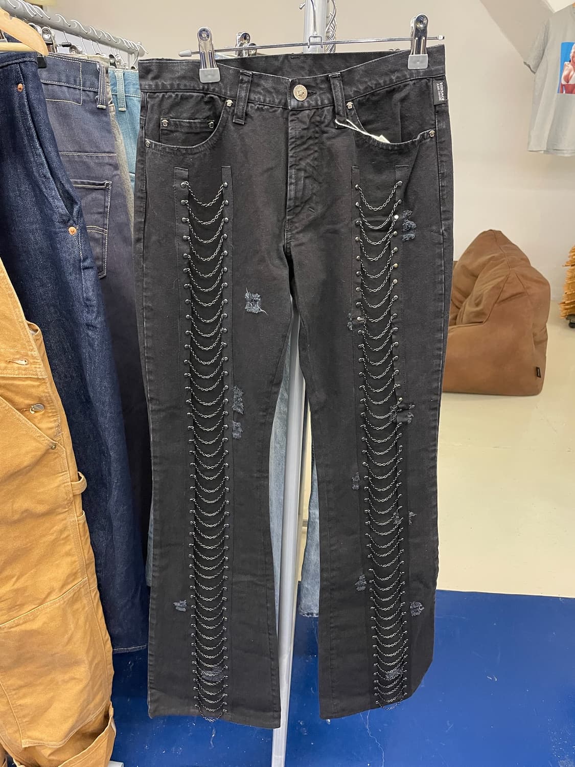 Versace 베르사체 진스 쿠뛰르 체인 부츠컷 팬츠 상품이미지4