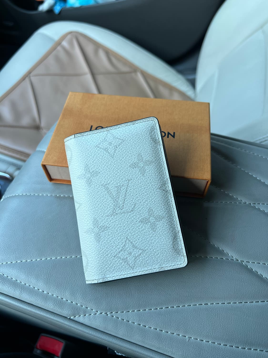 루이비통 모노그램 오거나이저 화이트 상품이미지1