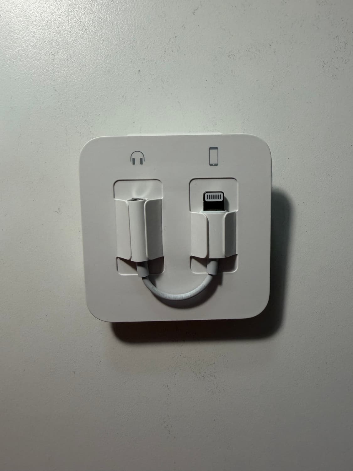 아이폰13 화이트 128 (후면 카메라 깨짐, 작동X) 상품이미지9