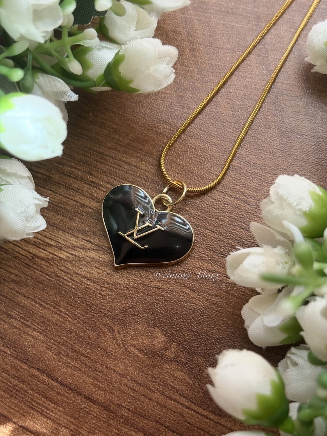 블랙) 루이비통 빅 하트 스네이크 목걸이 상품이미지2