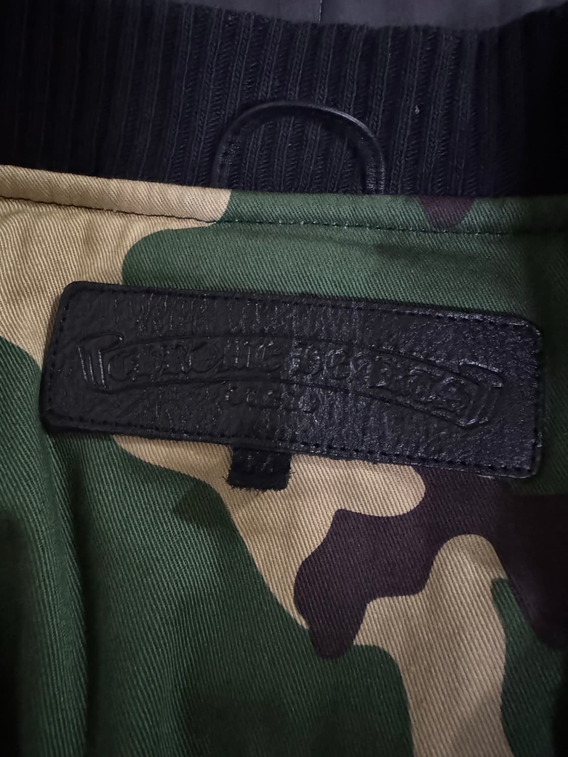 [M] 크롬하츠 카모 봄버 자켓 상품이미지5