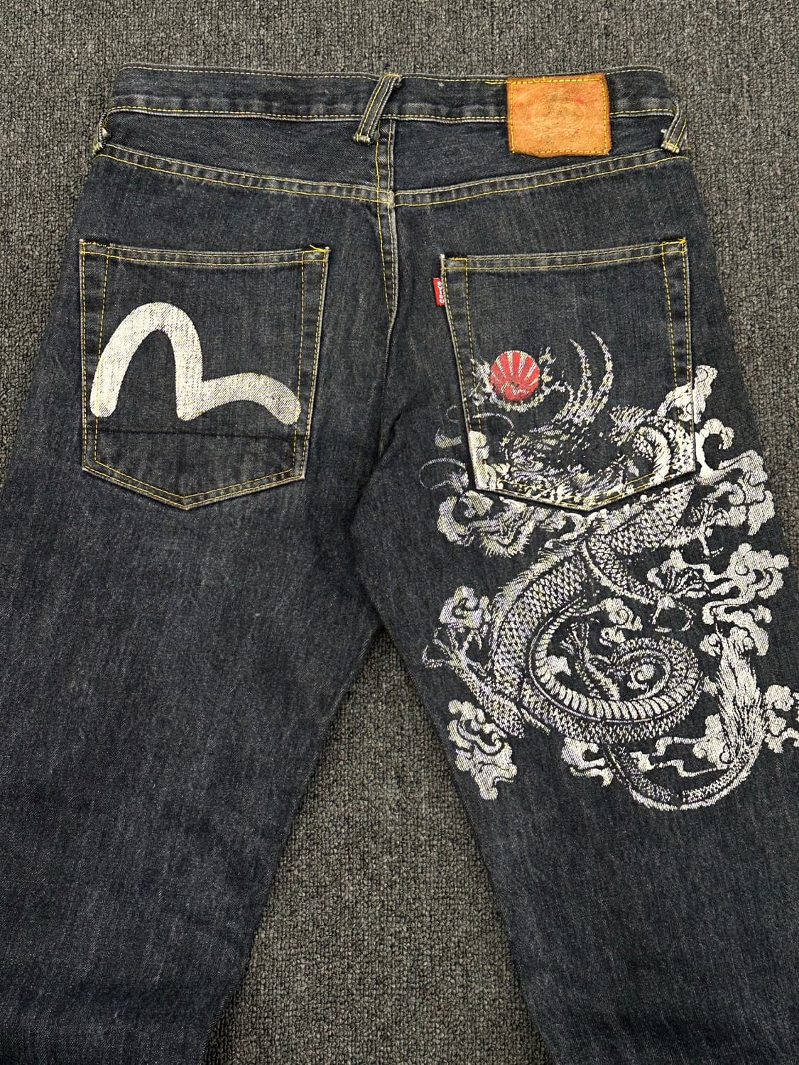 30)에비수 빈티지 포켓 드래곤 프린팅  데님팬츠 상품이미지4