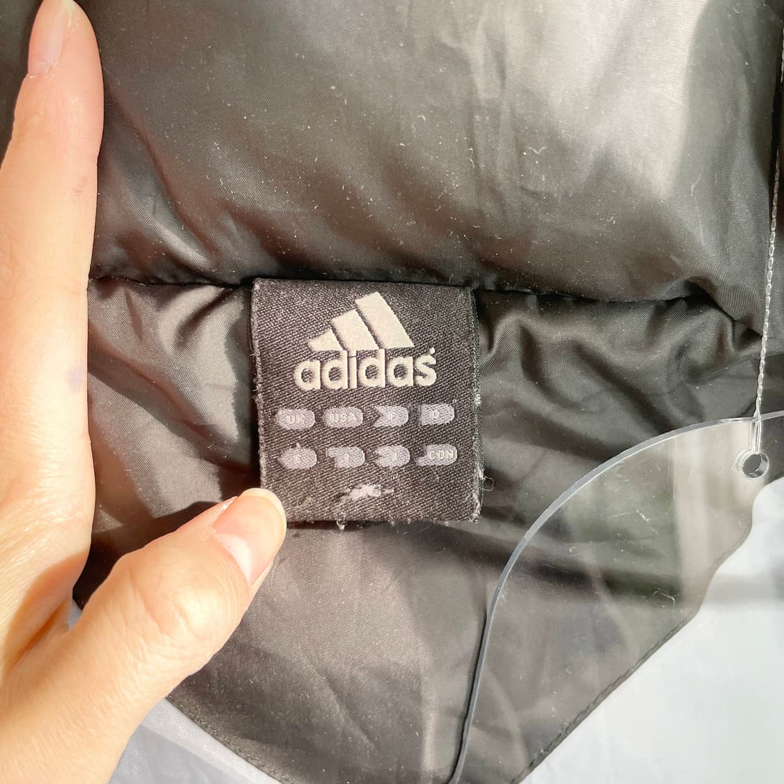 B1 아디다스 올드스쿨 다운 패딩 95사이즈 상품이미지5