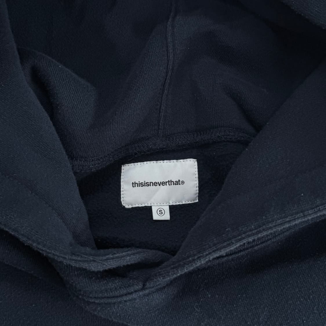 Thisisneverthat 디스이즈네버댓 네이비 후드티 상품이미지5