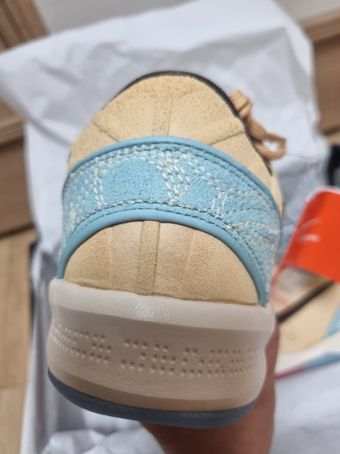 나이키 코비 8 프로트로 시엠프레 미오 트와인 앤 바로크 브라운
250 상품이미지4