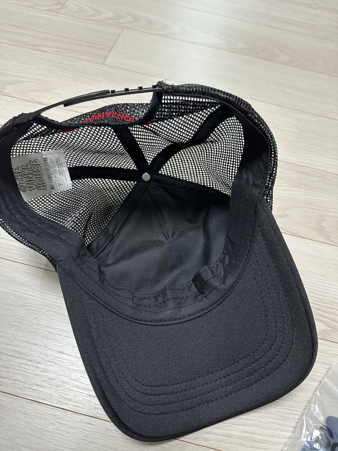 더바이닐하우스 메쉬볼캡 MESH TWO TONE BALL CAP 상품이미지3