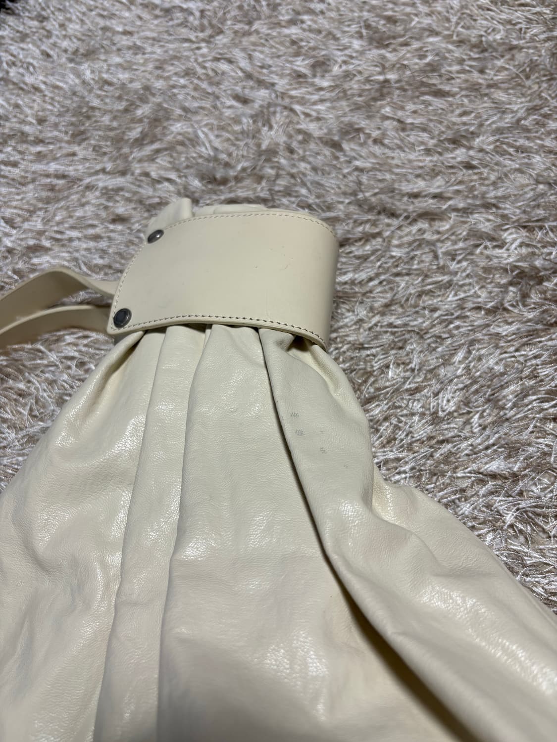 앤더슨벨 콘치 크로스백 상품이미지7