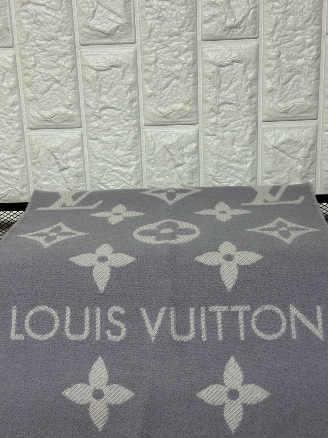 [OS] 루이비통 에샤르프 레이캬비크 캐시미어 머플러 상품이미지2