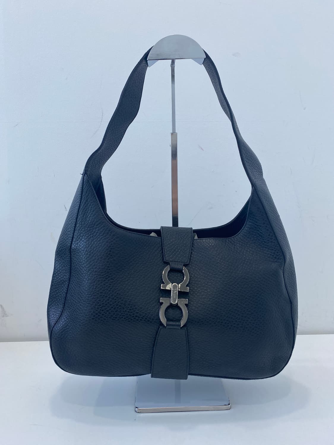 페라가모 간치니 숄더백 상품이미지2