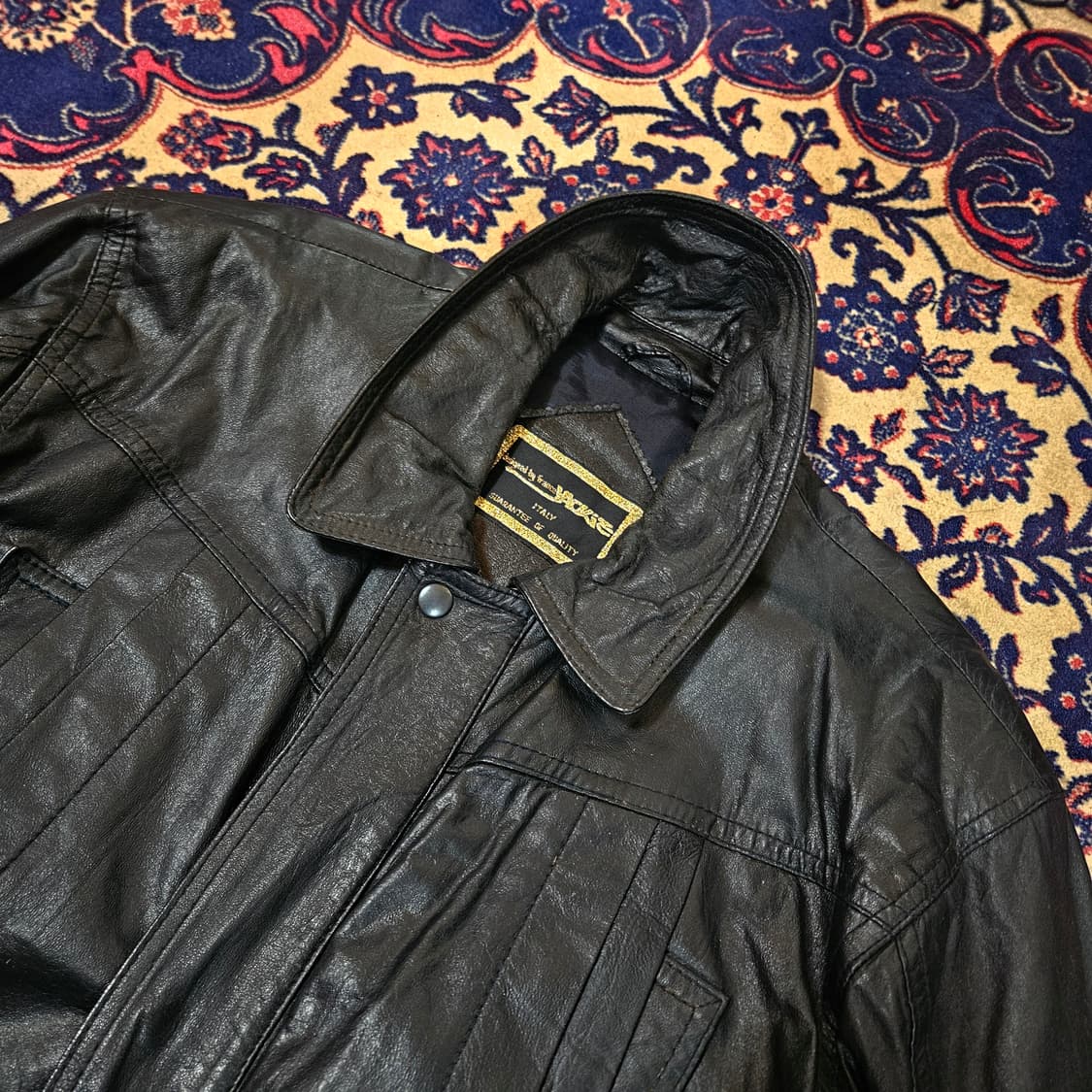 YACKIE in Italy 가죽 카라넥 사파리 하프 자켓  상품이미지2