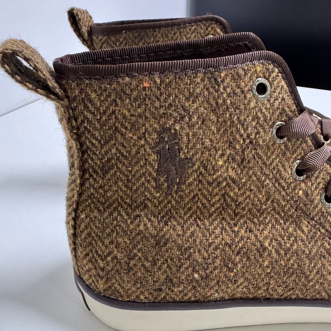 폴로랄프로렌 브라운 헤링본 하이탑 스니커즈 240 상품이미지4